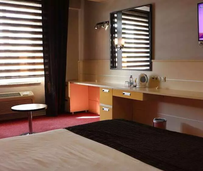 호텔 Hangover Central