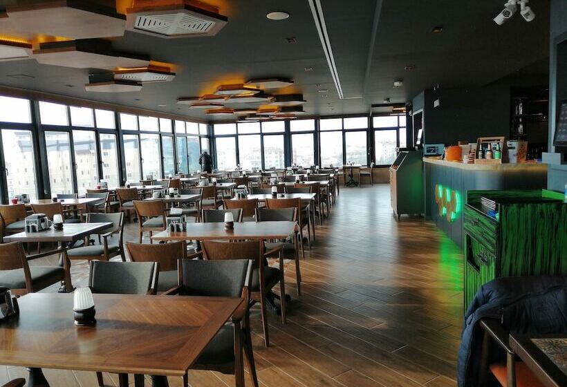 호텔 Hangover Central