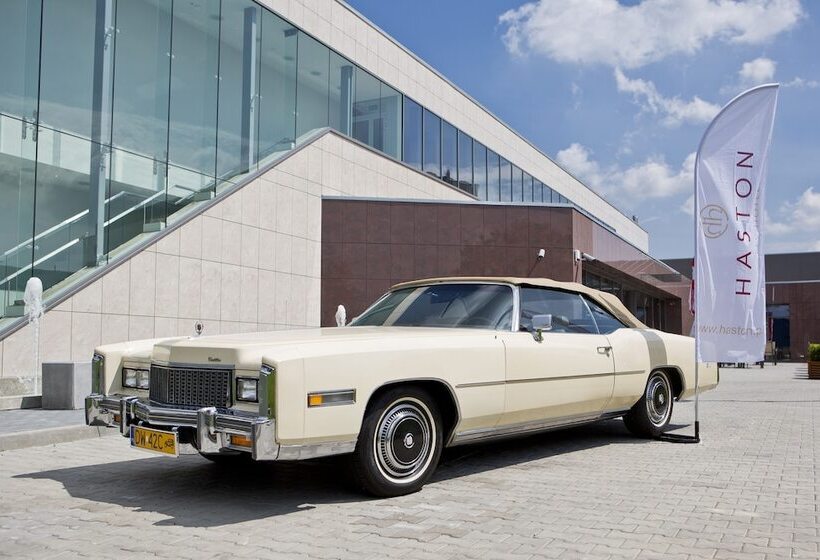 בית מלון כפרי Haston City