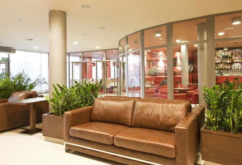 בית מלון כפרי Haston City