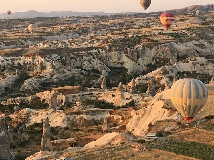 בית מלון כפרי Hezen Cave