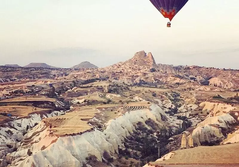 בית מלון כפרי Hezen Cave