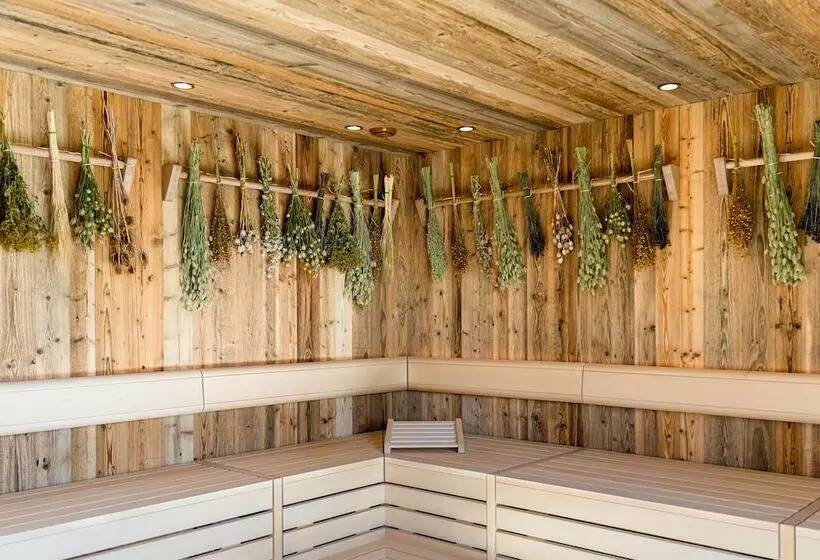 Отель Himmerland