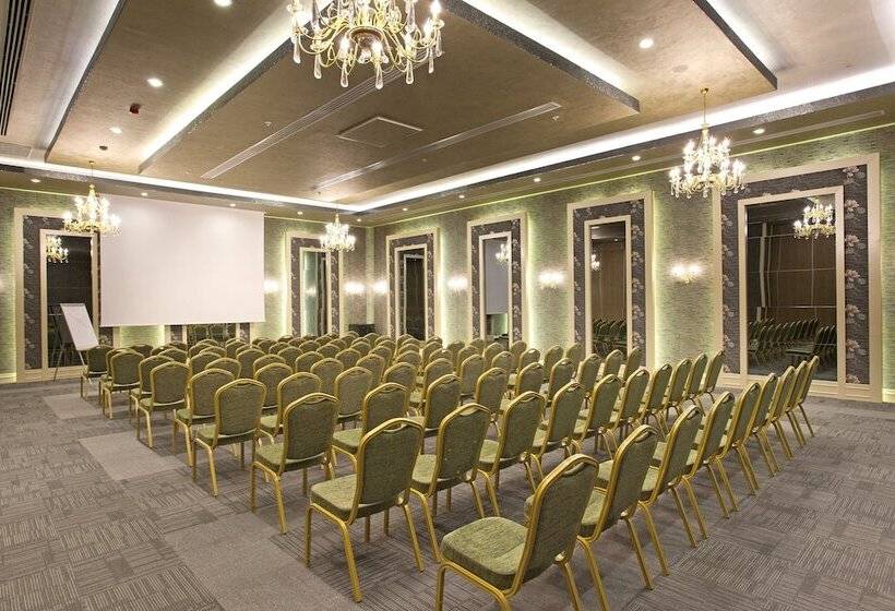 فندق Limak Eurasia Luxury