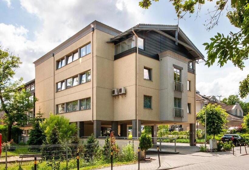 בית מלון כפרי Oliwski