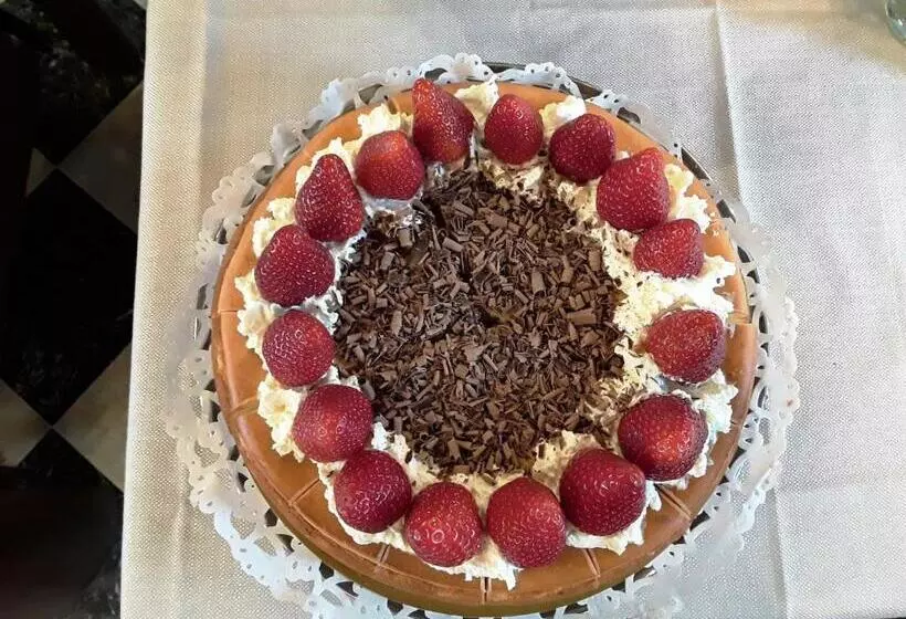 هتل Pensione Accademia  Villa Maravege