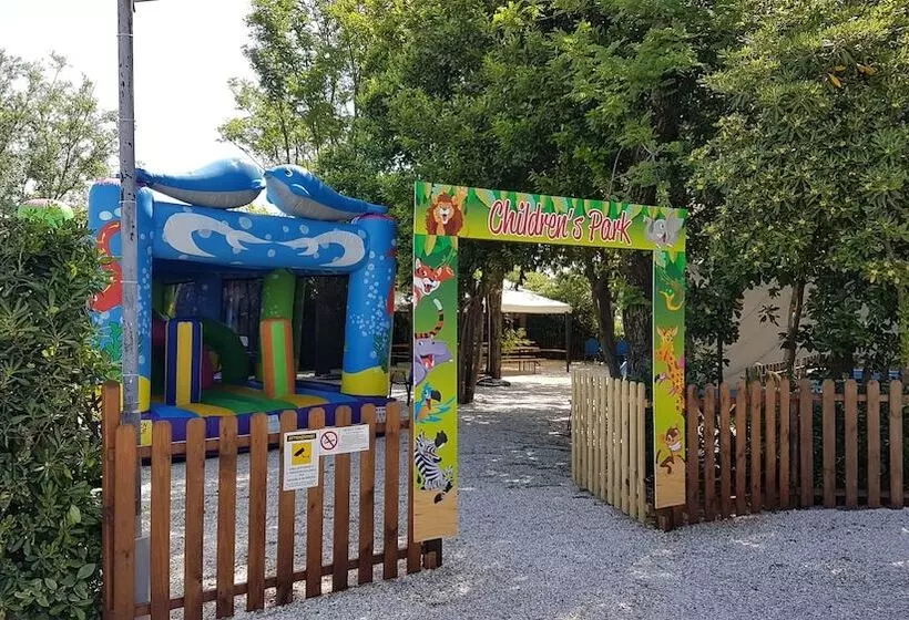 Hotel Promenade Universale