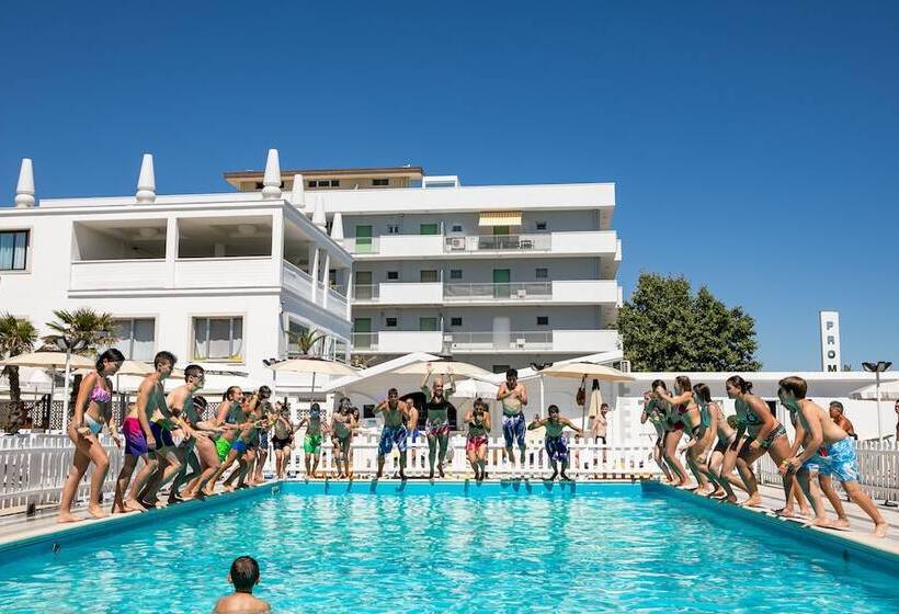 בית מלון כפרי Promenade Universale