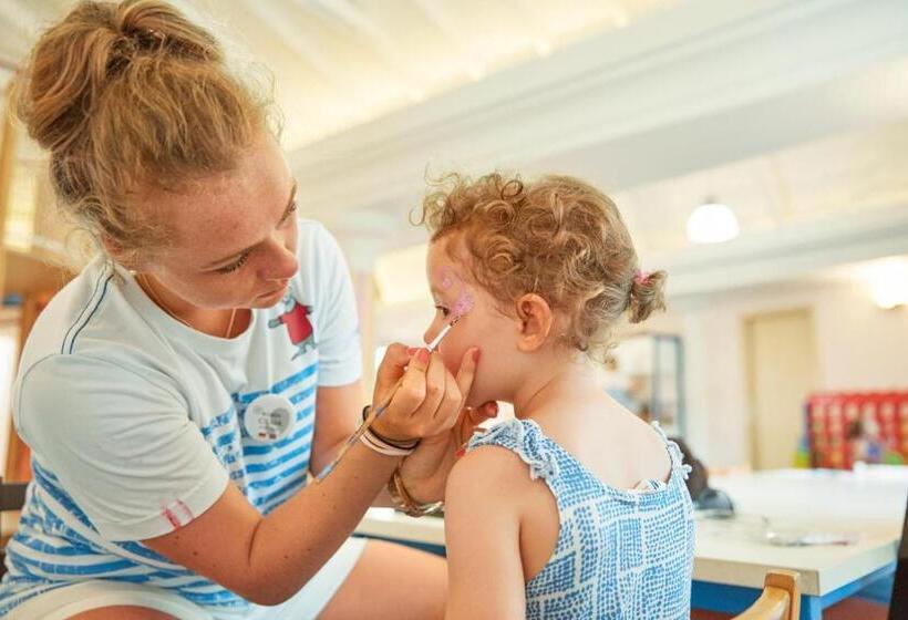 فندق Robinson Nobilis   All Inclusive