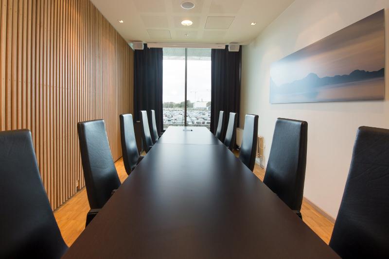 בית מלון כפרי Scandic Stavanger Airport