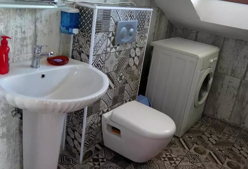 هتل Tavilogullari Villa Apart