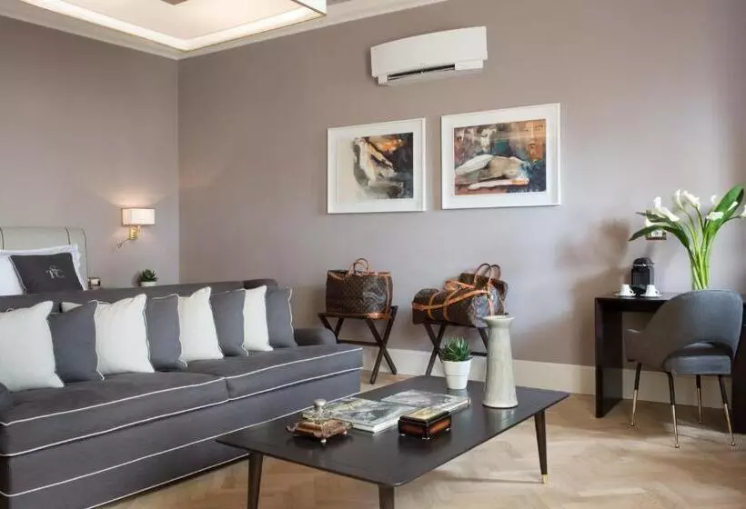Hotel Tornabuoni Suites Collection Residenza D Epoca