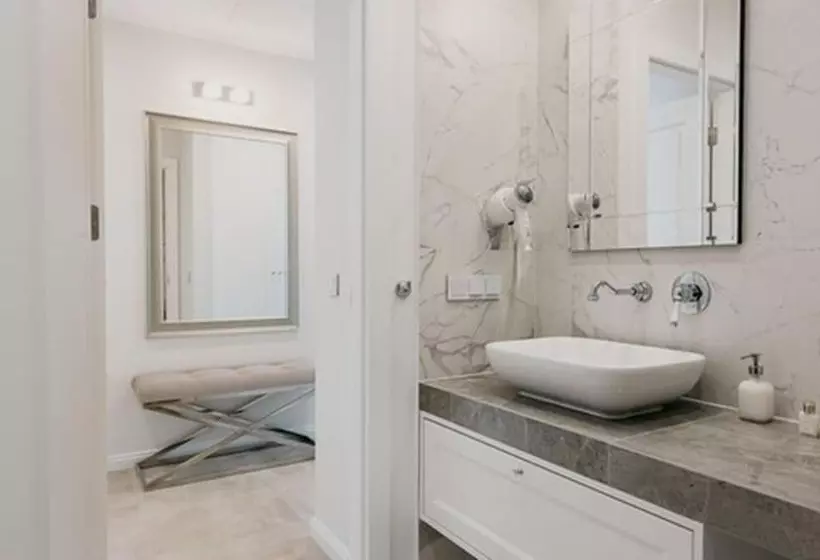 Inqse Wroclaw | Centre