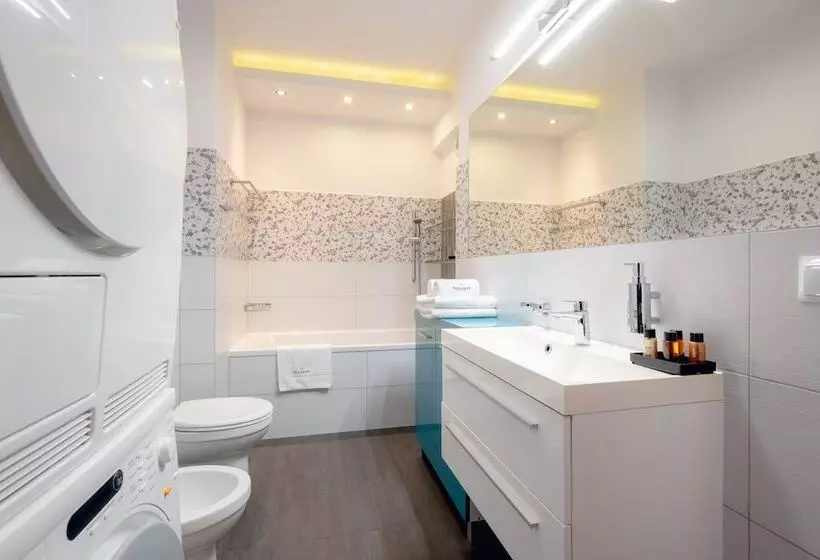 Inqse Wroclaw | Centre