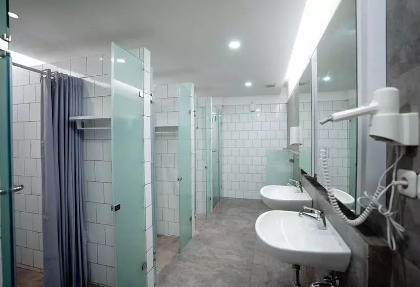 Herberge Bobopod Kota Lama, Semarang