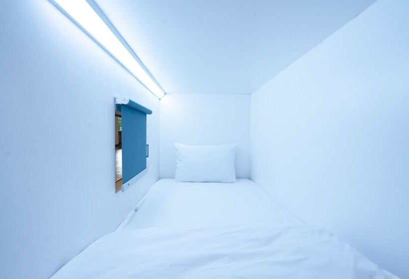 فندق صغير Bobopod Kota Lama, Semarang