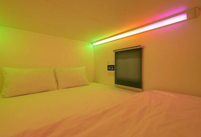 فندق صغير Bobopod Kota Lama, Semarang