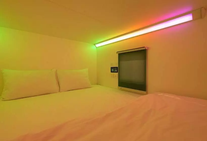 Herberge Bobopod Kota Lama, Semarang