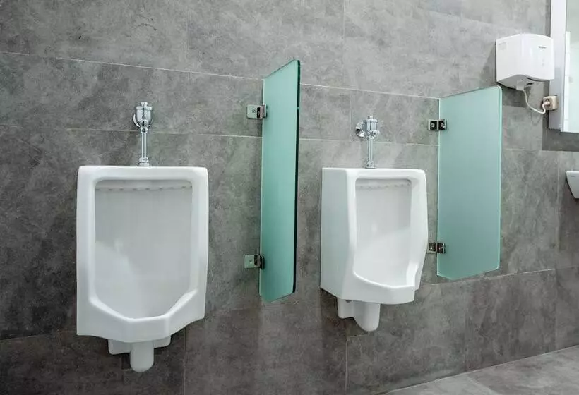 Herberge Bobopod Kota Lama, Semarang