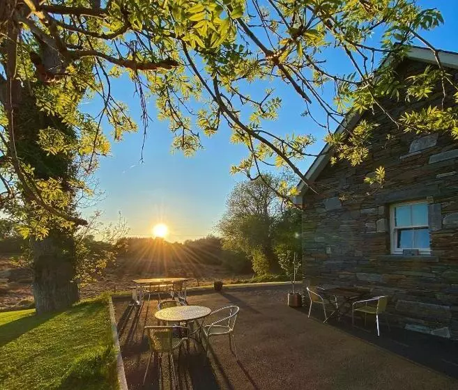 تختخواب و صبحانه Bailey S Court, Guest Accommodation