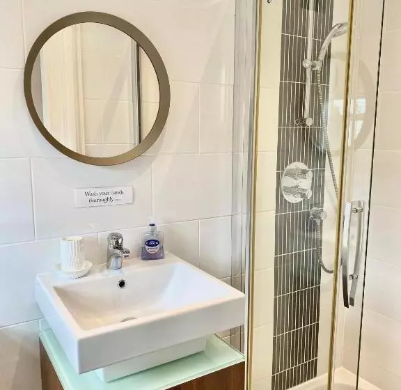 تختخواب و صبحانه Bailey S Court, Guest Accommodation