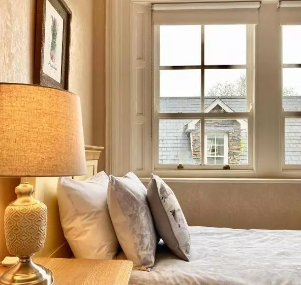 تختخواب و صبحانه Bailey S Court, Guest Accommodation