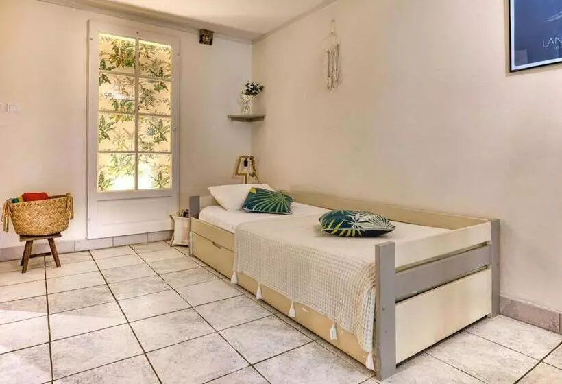 Aamiaismajoitus (B&B) La Case O Zoizos