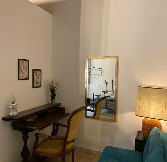 تختخواب و صبحانه La Corte Segreta Tivoli