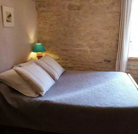 ベッドアンドブレックファースト La Mare Chambres D Hôtes Chaix Accueil