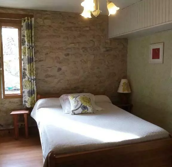 ベッドアンドブレックファースト La Mare Chambres D Hôtes Chaix Accueil