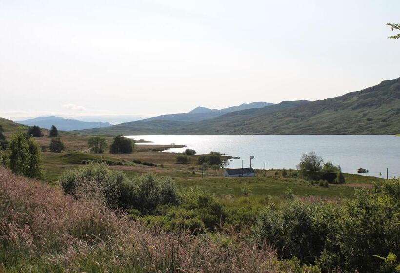 تختخواب و صبحانه Loch Arklet House