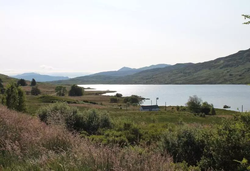 تختخواب و صبحانه Loch Arklet House