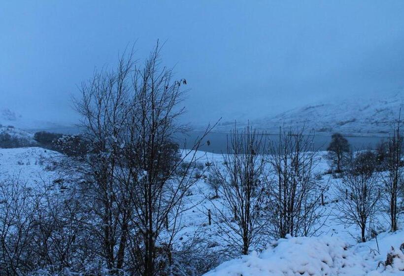 تختخواب و صبحانه Loch Arklet House