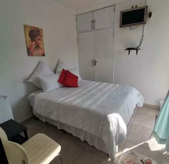 Aamiaismajoitus (B&B) Oteng Lifestyle Bnb