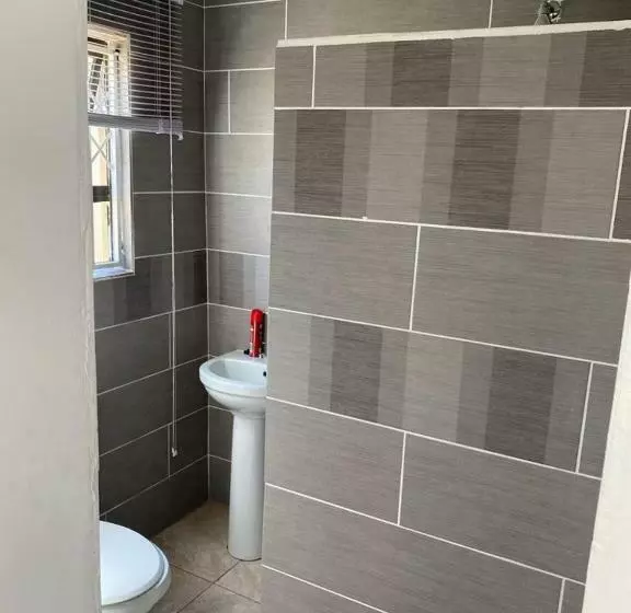 Aamiaismajoitus (B&B) Oteng Lifestyle Bnb