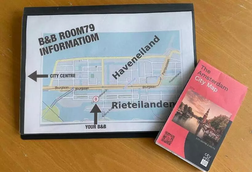 Aamiaismajoitus (B&B) Private Studio With Free Car Parking