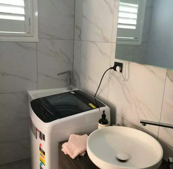 Majatalo Agapi On Cambridge