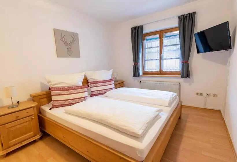 Majatalo Ammergau Lodge