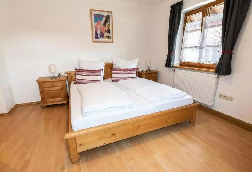 Majatalo Ammergau Lodge