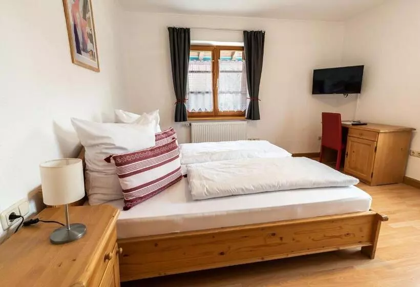 Majatalo Ammergau Lodge