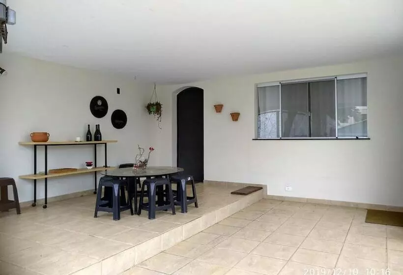 ペンション Casa 230   Pousada & Hostel