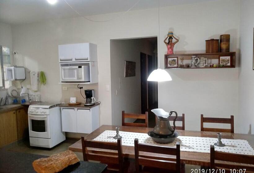 Пансион Casa 230 Pousada & Hostel