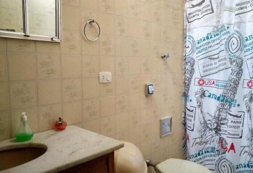 Пансион Casa 230 Pousada & Hostel