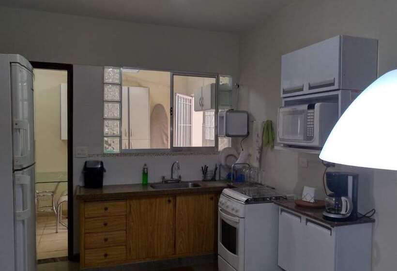 Пансион Casa 230 Pousada & Hostel