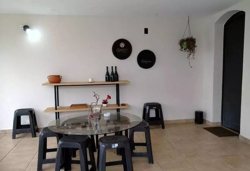 ペンション Casa 230   Pousada & Hostel
