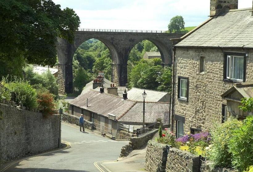 بنسيون Dalecote Barn Bed & Breakfast