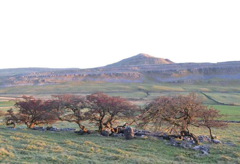 بنسيون Dalecote Barn Bed & Breakfast