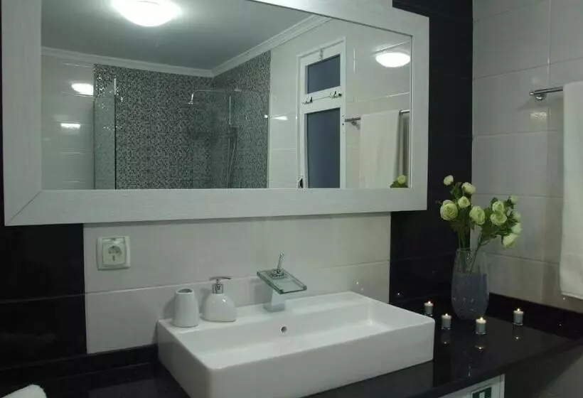 Majatalo Encanto Do Sol