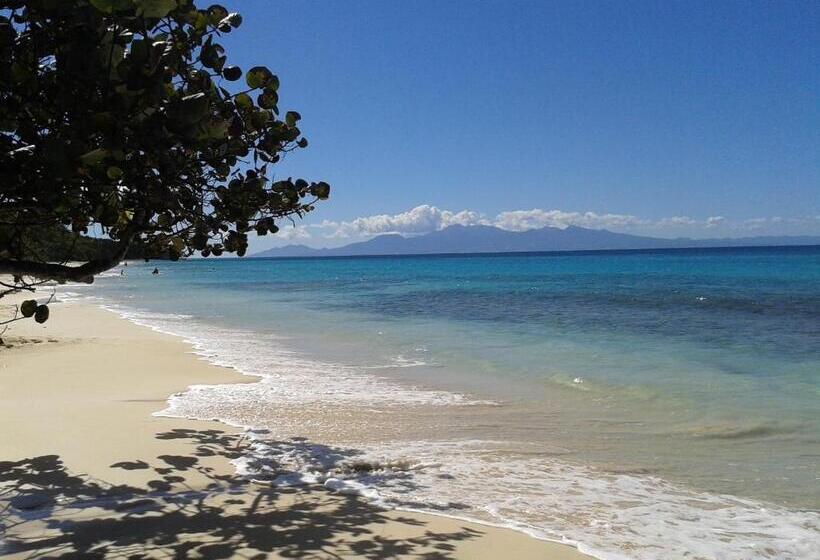 پانسیون Le Temps D Une île