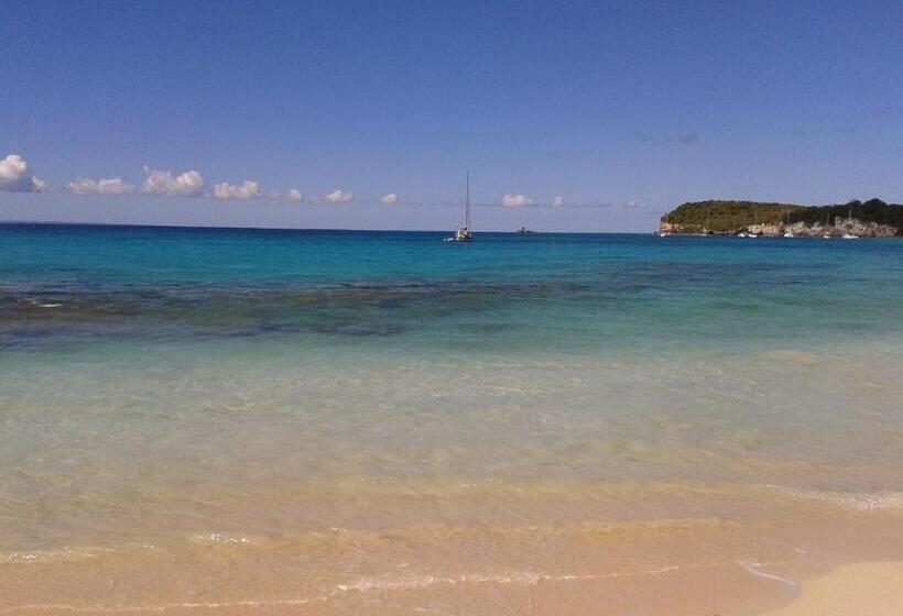 پانسیون Le Temps D Une île